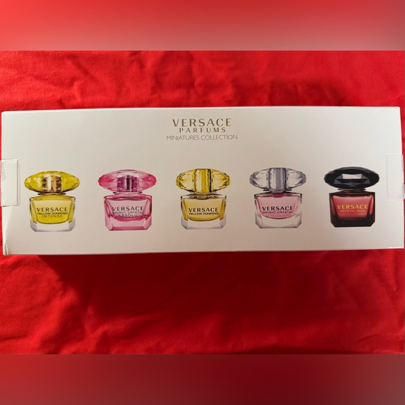 Versace Colorful Mini Perfume Collection - Picture 2 of 3